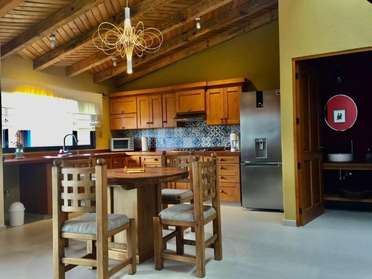 Brisas De Sol Hotel Patzcuaro Ngoại thất bức ảnh